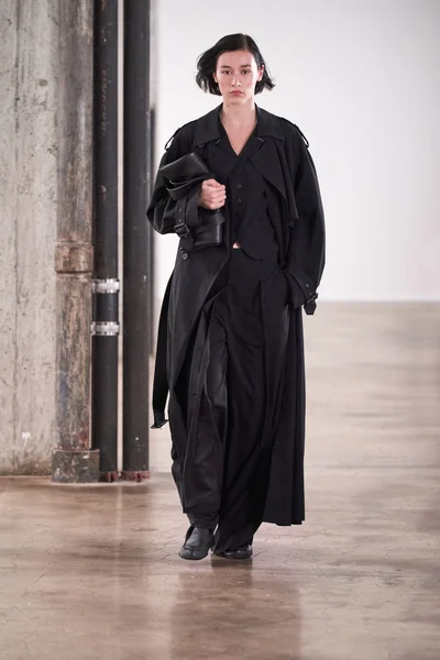 Look 20